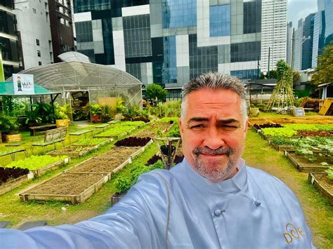 Chef Philip John Golding .